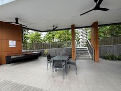 6 Derbyshire (D11), Condominium #613573581